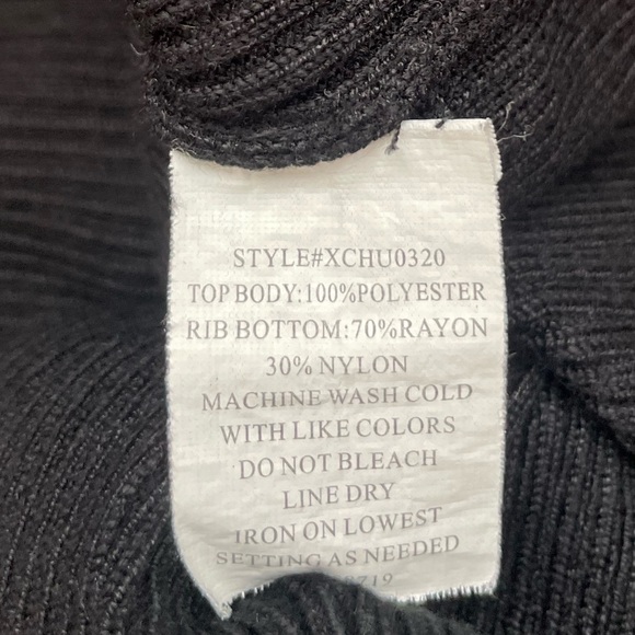 NY Collection Pink and Black Floral Blouse with Fitted Waist - Picture 3 of 9